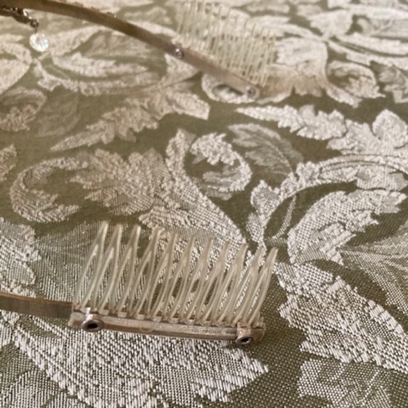Vintage Trembler Rhinestone Tiara